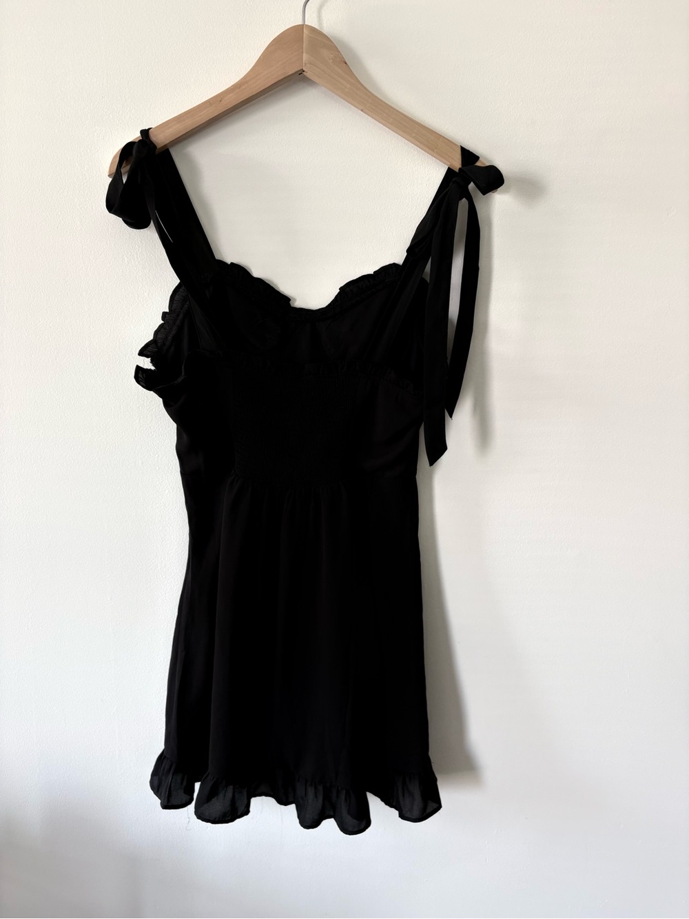 Forever 21 Black Ribbed Tie-Detail Dress